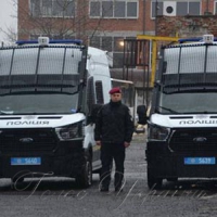 Поліцейські патрулювали на нових автомобілях