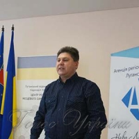 «Грошей заходить багато, але ми не вміємо їх брати»