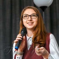 Вареники з яблуками, жаб’ячі лапки і... політ на повітряній кулі