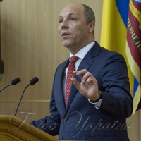 Важливо аналізувати  уроки історії,  щоб не повторити помилок  наших дідів