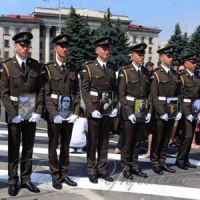 Зустріли героїв
