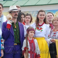 І навіть лялька - патріот!..