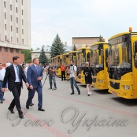 Школи отримали транспорт