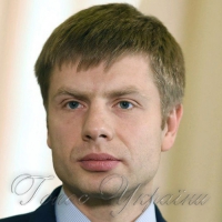 Переказав місячну зарплату на реконструкцію школи