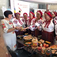 Разом ми — єдині, талановиті, неперевершені