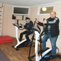 Хоч і не дрібничка, а... приємно!