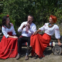 Поміж людей - як у рідній хаті