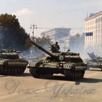 Військовий парад на Хрещатику до...