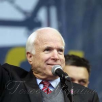 Внесок Маккейна в розвиток демократії неоціненний