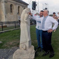 Кожна пісня - ствердження любові