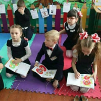 «Хочу до школи!» - навіть у вихідні діти просяться на уроки