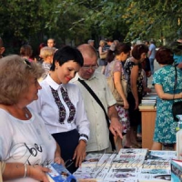 Попит на дитячу книжку українською зростає
