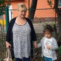 Знайшла нову домівку серед добрих верховинців