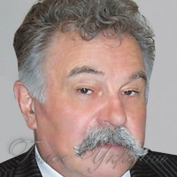 Правова та юридична науки:  взаємодія чи політика влади обмежити право людини?