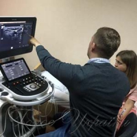 Навчають лікарів працювати  на сучасних УЗД-сканерах
