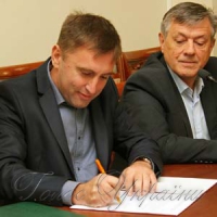 Гектари передають громадам