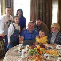 Олександра Шевченка у школі вчителька  називала Тарасиком