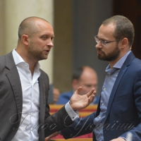 Андрій ПАРУБІЙ: «Закликаю всіх народних депутатів-державників об’єднатись навколо історичної справедливості і нашої духовної незалежності»