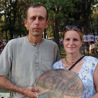 Хто запрягає волів на Довженковій землі?