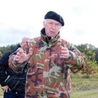 Ще вчора кожну насінину сіяли вручну