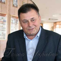 Парадокс: люди стільки не отримують, як державі сплачують