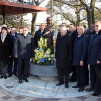 Пам’ять жертв ушанували в Торонто