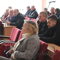 Мудрі тягнуться  до багатших і сильніших