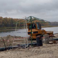 Укріплюють береги Десни