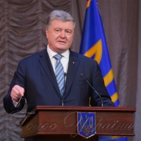 Закон про українську мову має бути на віки