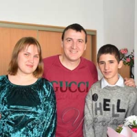 Перший будинок сімейного типу і п’ять квартир для сиріт