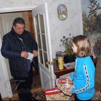Навідали родину Героя. І не з порожніми руками