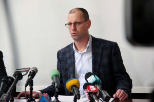За пільгове розмитнення автомобілів зібрали майже мільярд