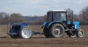 Аграріям Херсонщини слід поспішати з роботами