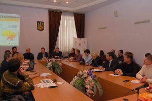 Чи може область прожити лише на енергії сонця, вітру та води?