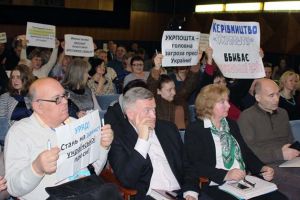 Такого нищення, як за останні два роки, ЗМІ ще не зазнавали