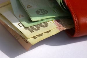 Викладачі училищ Вінниччини отримуватимуть надбавку до зарплати 
