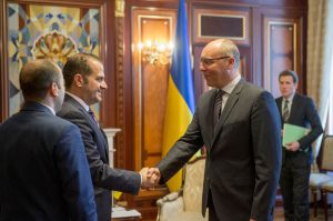Надзвичайно важливо збільшувати економічну співпрацю з Катаром