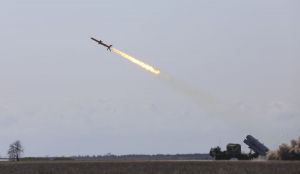 Наші моряки мають бути негайно повернуті додому разом із захопленими бронекатерами й буксиром