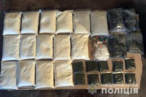 Під час масштабної спецоперації правоохоронці затримали 32 учасників наркоугруповання