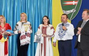 З концертами — на передову