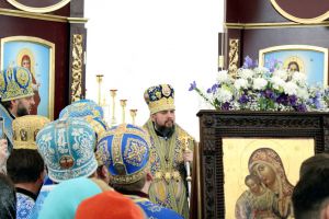 Напередодні Великодня службу провів митрополит