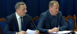 Без стовпів тролейбус не поїде
