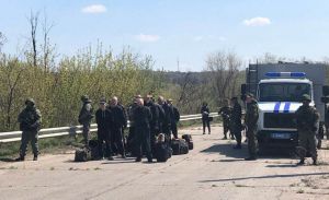 Бойовики передали в’язнів