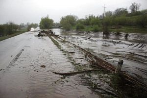 «Валентин» розвернув річки назад