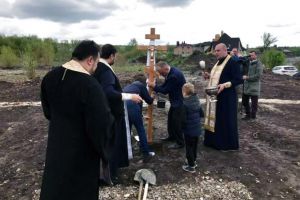 Зводять перший храм ПЦУ