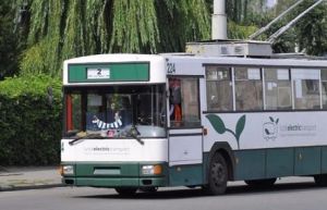 Троє їдуть, один заплатить
