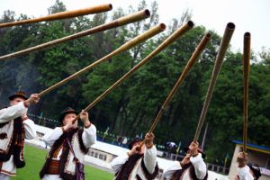 Буковинські вівчарі знову поженуть отари плаєм