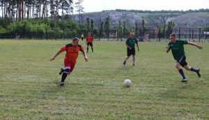 Є стадіон, є і футбол