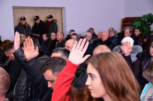 Сумщина: Голову ОТГ достроково позбавили повноважень