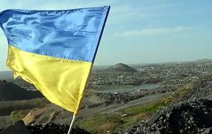 Для останнього дзвоника вибирали життєві кольори